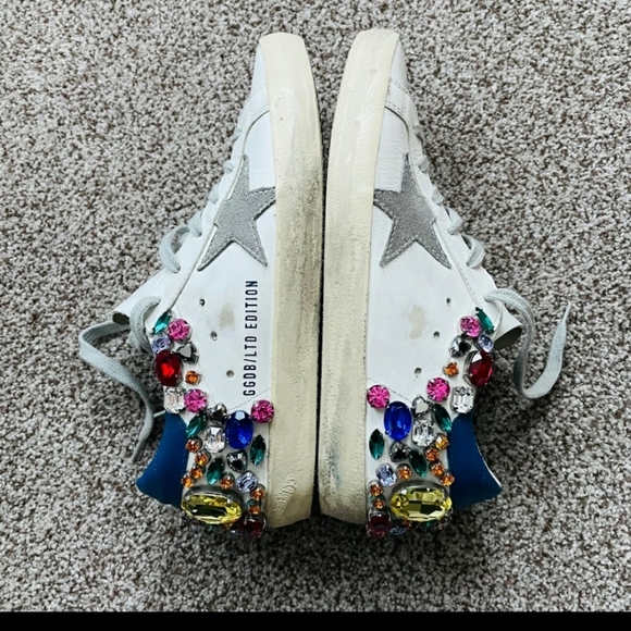 ISO---NEED A SIZE 40---- - Picture 1 of 1